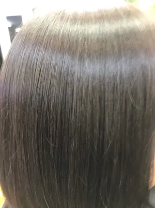セミロング 桧山 真のヘアスタイル