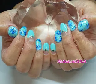 ネイル 田代 夏子のネイルデザイン