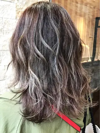 ミディアム カラー パーマ ヘアアレンジ メンズ キッズ ネイル マツエク・マツパ uno pulir所属・トップスタイリスト 永尾拓也のヘアスタイル