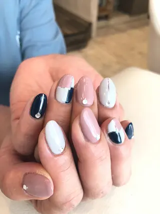 ネイル 【デザイナー】田中 美生のヘアスタイル