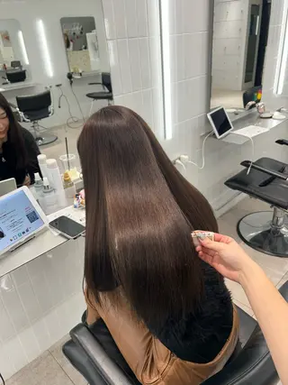 ロング 實方 ここ乃のヘアスタイル