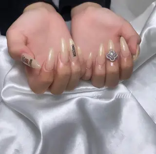 ネイル ALPHA. リリカのネイルデザイン