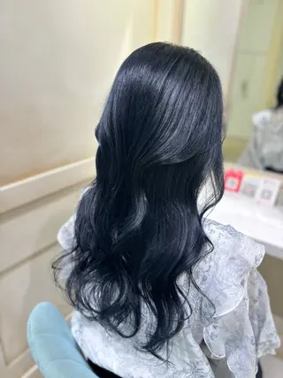 ミディアム カラー ハイトーン/ブリーチ 💙みずき💙のヘアスタイル