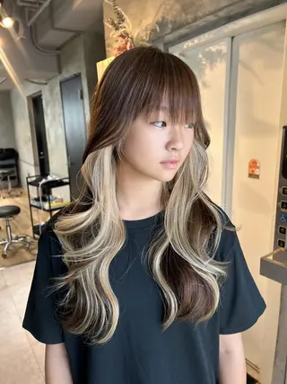 ロング 心斎橋ヘアカラー ブリーチmarinaのヘアスタイル