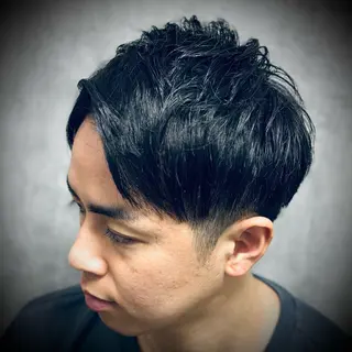 ミディアム ✂️佐藤 洸成✂️のヘアスタイル