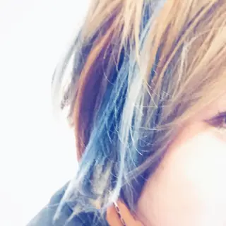 カラー nishimura makotoのヘアスタイル