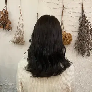 セミロング 浅沼 ほのかのヘアスタイル