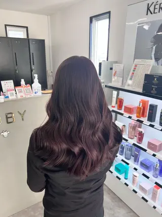ロング カラー LOBY所属・LOBY トモヤのヘアスタイル