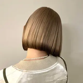 ショート カラー 心斎橋ダブルカラー ボブ/レイヤーのヘアスタイル
