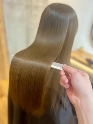 ロング 華 HANA所属・✨素髪を美しくする✨ 志賀 和雅のヘアスタイル