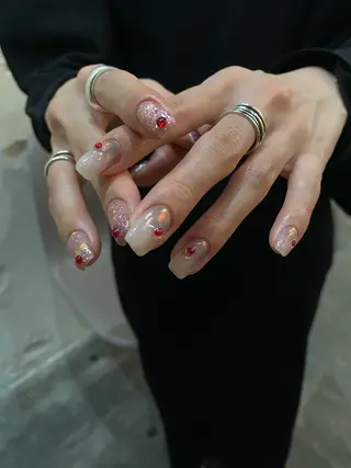 ネイル nable.所属・栗林 実莉のネイルデザイン