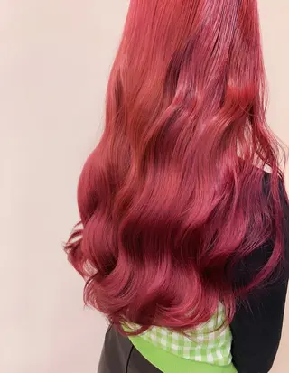 カラー OASIS AVEDA ザ・ペニンシュラ東京所属・OASISAVEDA 真生のヘアスタイル