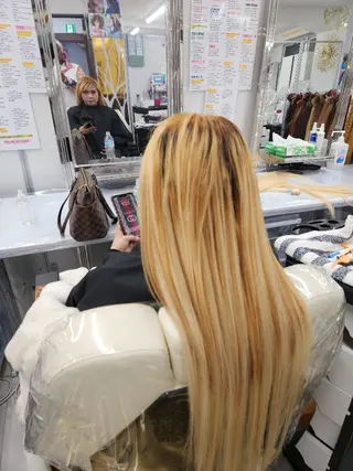 渡辺 マリのヘアスタイル