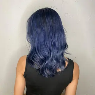 セミロング カラー E Komo hair所属・Wow❕E Komo hair 永井一輝のヘアスタイル