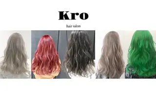 セミロング Kro ハイトーン×ブリーチのヘアスタイル