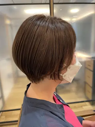 ショート シノハラ ガクト ショート/白髪ぼかしのヘアスタイル