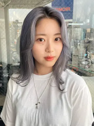 ミディアム CHIBA/マンツー マン/艶髪と透け感のヘアスタイル