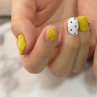 ネイル アトリエ　ミモザ所属・いまむら あかりのネイルデザイン
