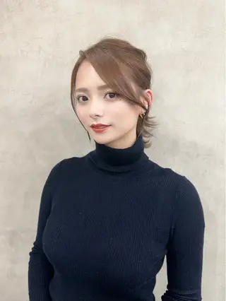 ミディアム カラー ヘアアレンジ JILL by charme所属・小山/透明感カラー/ レイヤー/中茎涼太のヘアスタイル