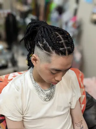 ミディアム scamp所属・井島 翠のヘアスタイル