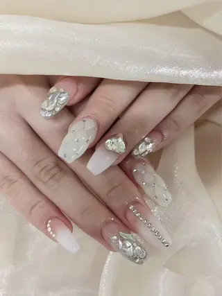 ネイル LR.ONE ヨウのネイルデザイン