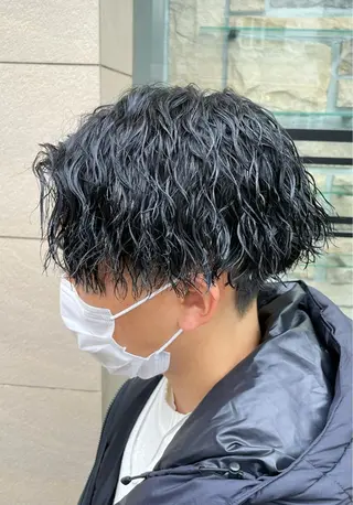 パーマ メンズ ウルフ/センタ- パート【ナナミ】のヘアスタイル