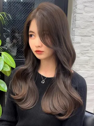 ロング 韓国ヘア♡ 顔まわりカットayaのヘアスタイル