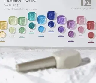 ネイル MOMO nail所属・NIITSU 川崎のネイルデザイン