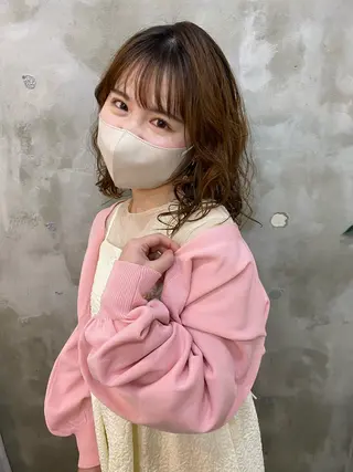 ミディアム パーマ eTONe所属・志賀 あずみのヘアスタイル