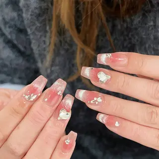 ネイル Ugirl Nail Pinpin🤍のネイルデザイン