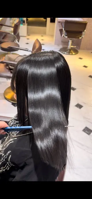 ミディアム カラー ekolu所属・髪質改善・縮毛矯正 特化・ユウシンのヘアスタイル