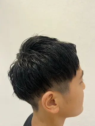 メンズ SUR    QUATRE所属・宮前 尋のヘアスタイル