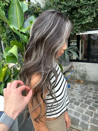 ロング Dimo＆所属・ハイライトカラー /ダイスケのヘアスタイル
