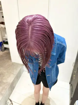 ショート カラー kai .のヘアスタイル