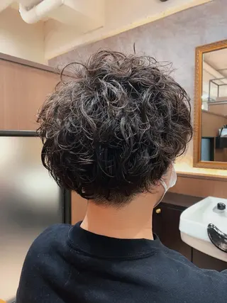 ショート パーマ メンズ mod's hair men所属・モッズヘアメン 我喜屋秀人のヘアスタイル