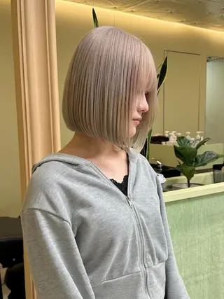 🌈扱いやすいボブ× ブリーチ🌈TAMEのヘアスタイル