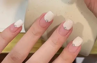 ネイル 💅E•U•B NAIL🌹所属・横浜市中区曙町 ネイルE·U·Bのネイルデザイン