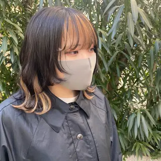 カラー エクステ ハイトーン 💭黒崎ハルカのヘアスタイル