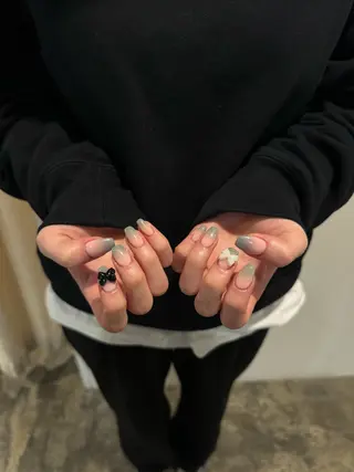 ネイル handsome所属・miura ichikaのネイルデザイン