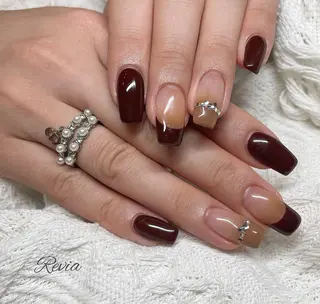 ネイル revia所属・ERI Nailistのネイルデザイン