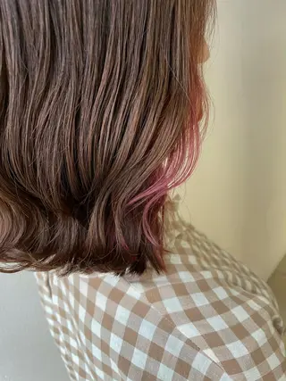 ミディアム カラー 沢田 瞳のヘアスタイル