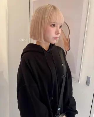 ショート riria🎀カット /透明感カラーのヘアスタイル