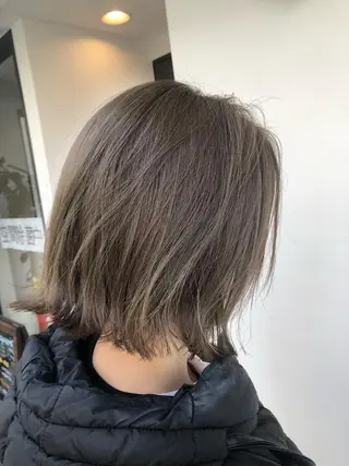 ミディアム カラー Hair Make powderのヘアスタイル