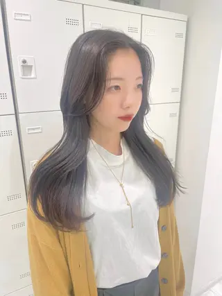 ロング カラー パーマ ヘアアレンジ メンズ 透明感カラー・レイヤ ー🎀amika🎀のヘアスタイル