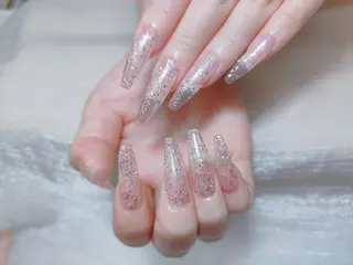 ネイル モニカ アキイのネイルデザイン