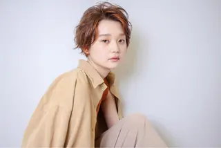 ショート カラー gite カワムラナオキのヘアスタイル