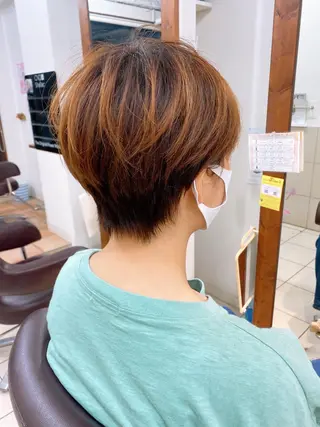 ショート カラー ベリショディレクター 小野 健太郎のヘアスタイル