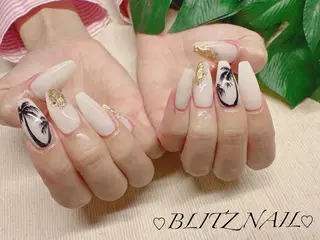 ネイル BLITZ Nail 岩田💅🏻✨のネイルデザイン
