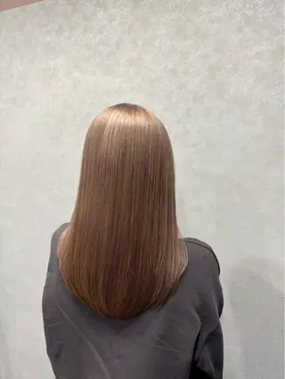 ミディアム カラー 𝗋𝗂𝗌𝖺 ୨୧⟡.·のヘアスタイル
