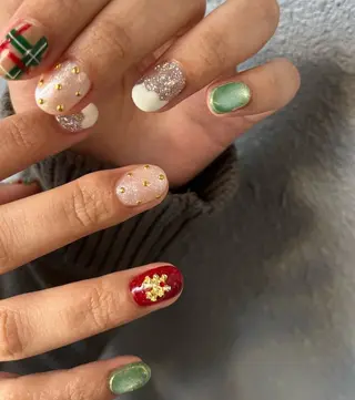 ネイル nailsalon R’のネイルデザイン